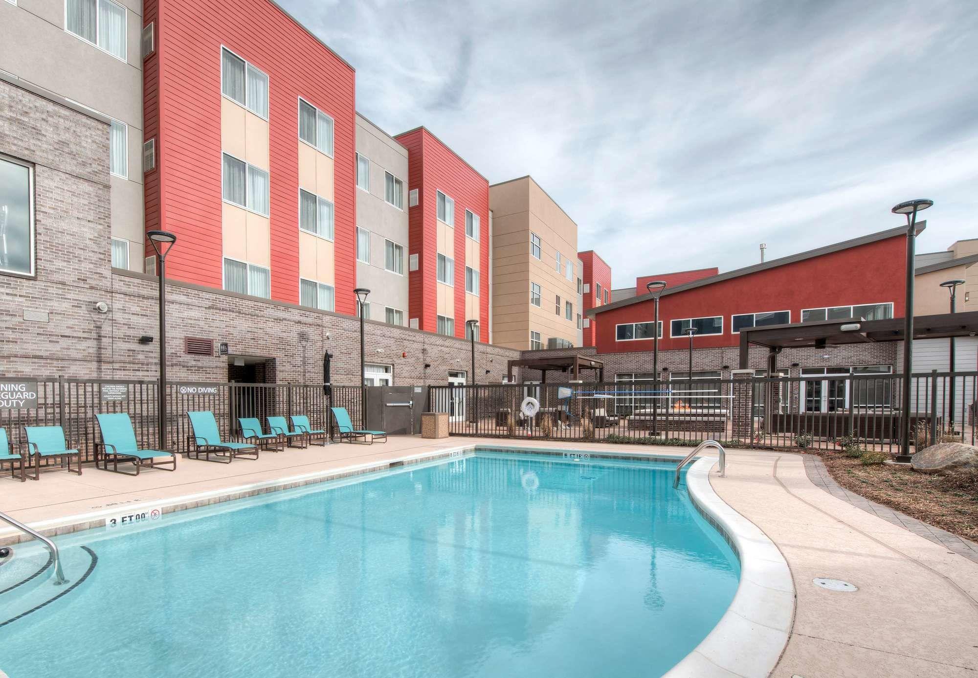 Fairfield Inn & Suites By Marriott Charlotte Airport Экстерьер фото
